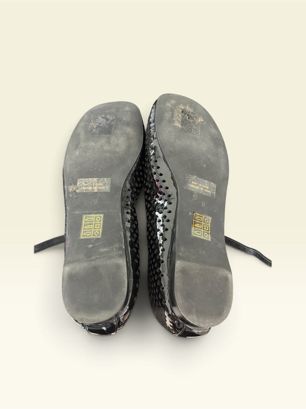 Jeffrey Campbell Perforated Mary Jane Flats in Black Patent leather size 9 - Picture 5 of 6